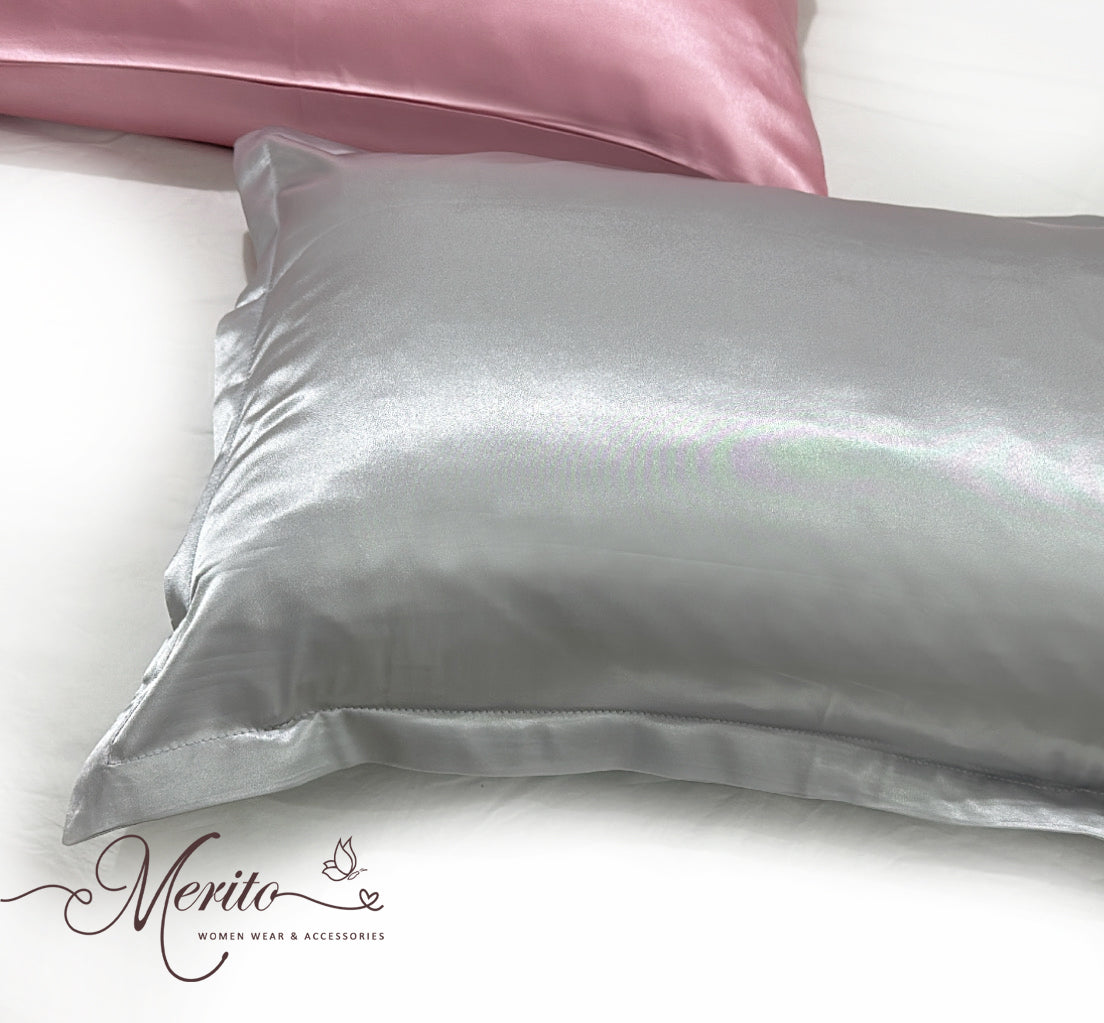 Silk pillow cover